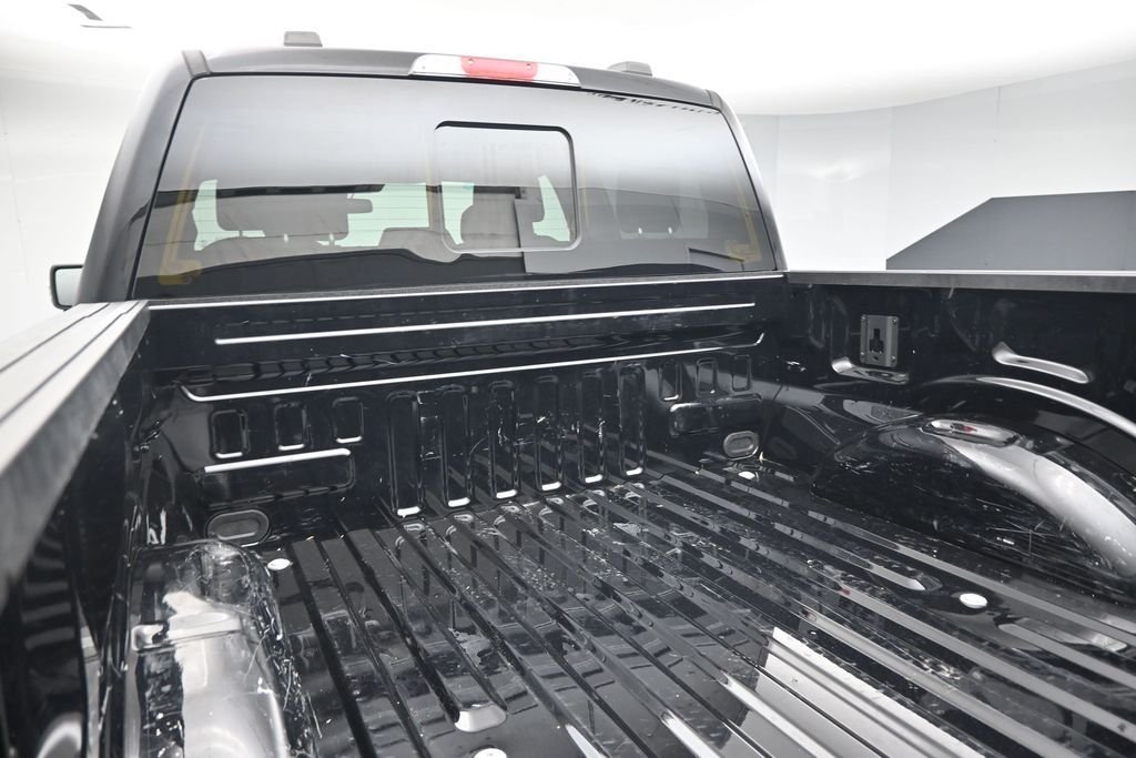 Certified Used 2023 Black Ford XLT image 24