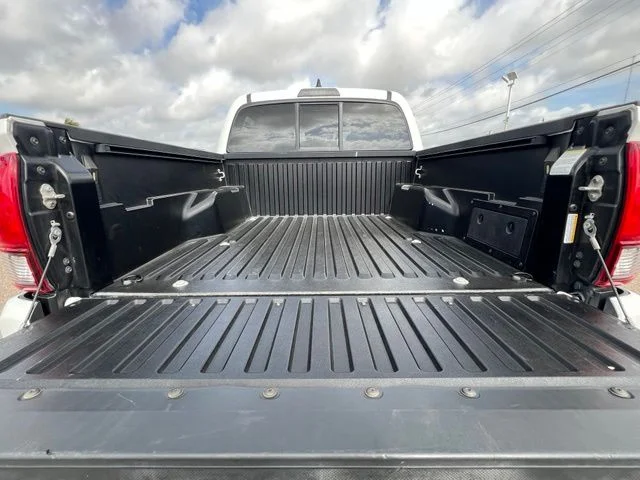 Used 2023 White Toyota SR image 29