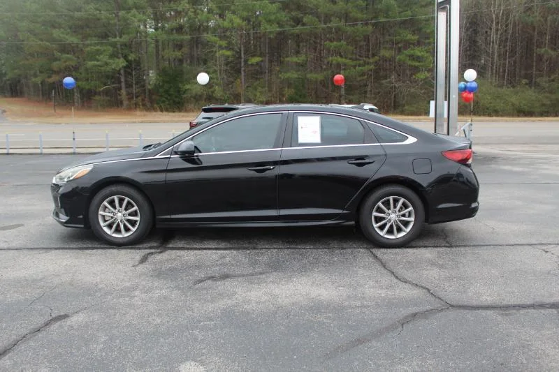 2018 Hyundai Sonata SE - Photo 8