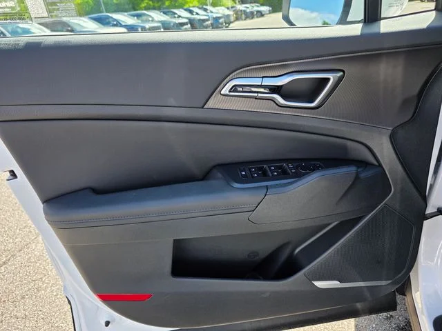 New 2026 Glacial White Pearl Kia EX image 26