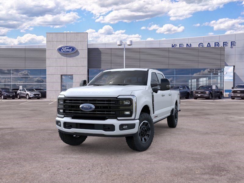 New 2026 Star White Metallic Tri-Coat Ford Platinum image 2