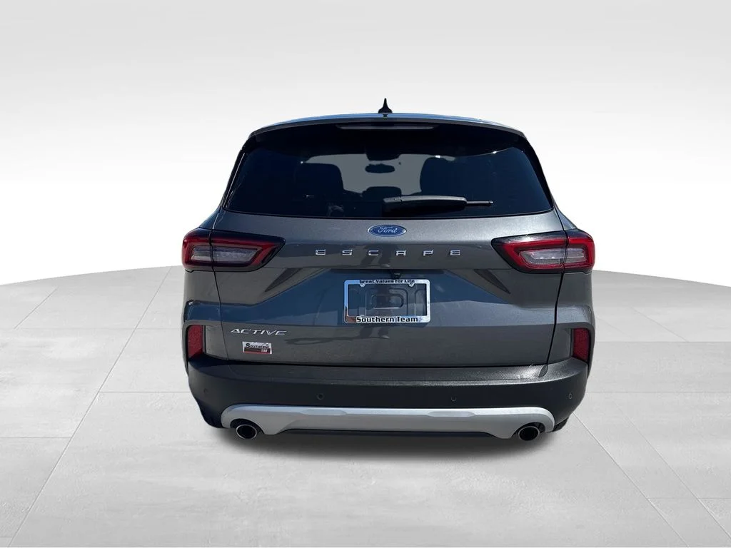 Used 2023 Gray Ford Active image 5