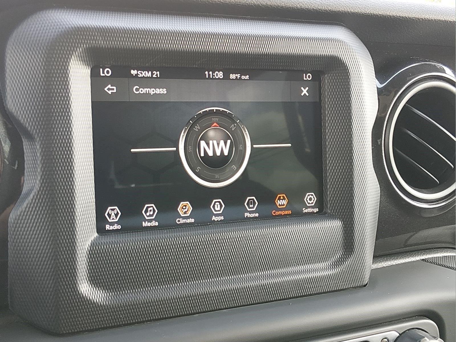 Used 2020 Granite Crystal Metallic Clearcoat Jeep Sport Altitude image 25