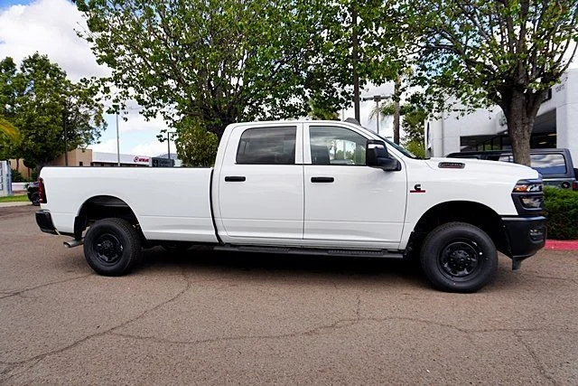 New 2026 Bright White Clearcoat RAM Tradesman image 7