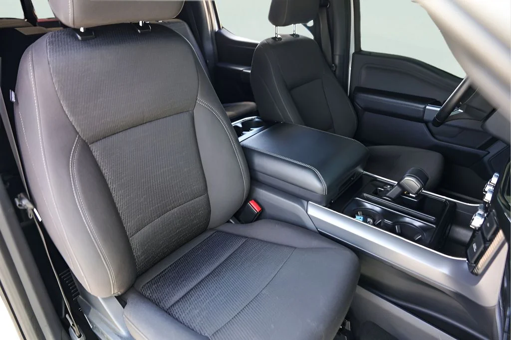 Used 2025 White Ford XLT image 26
