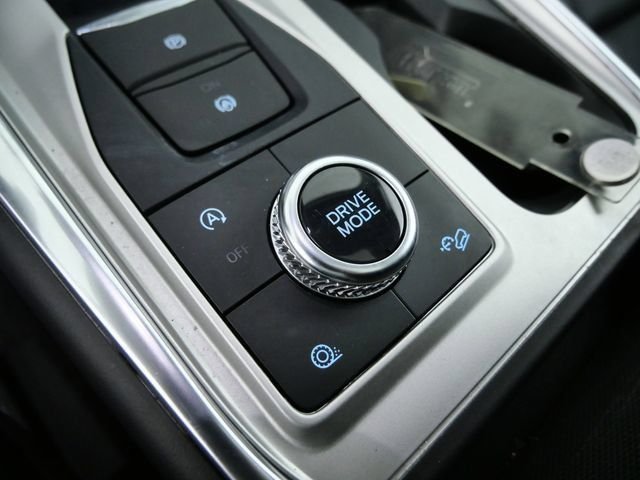 Certified Used 2024 Gray Ford XLT image 33