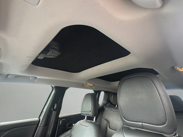 Used 2020 Gray Jeep Limited image 19