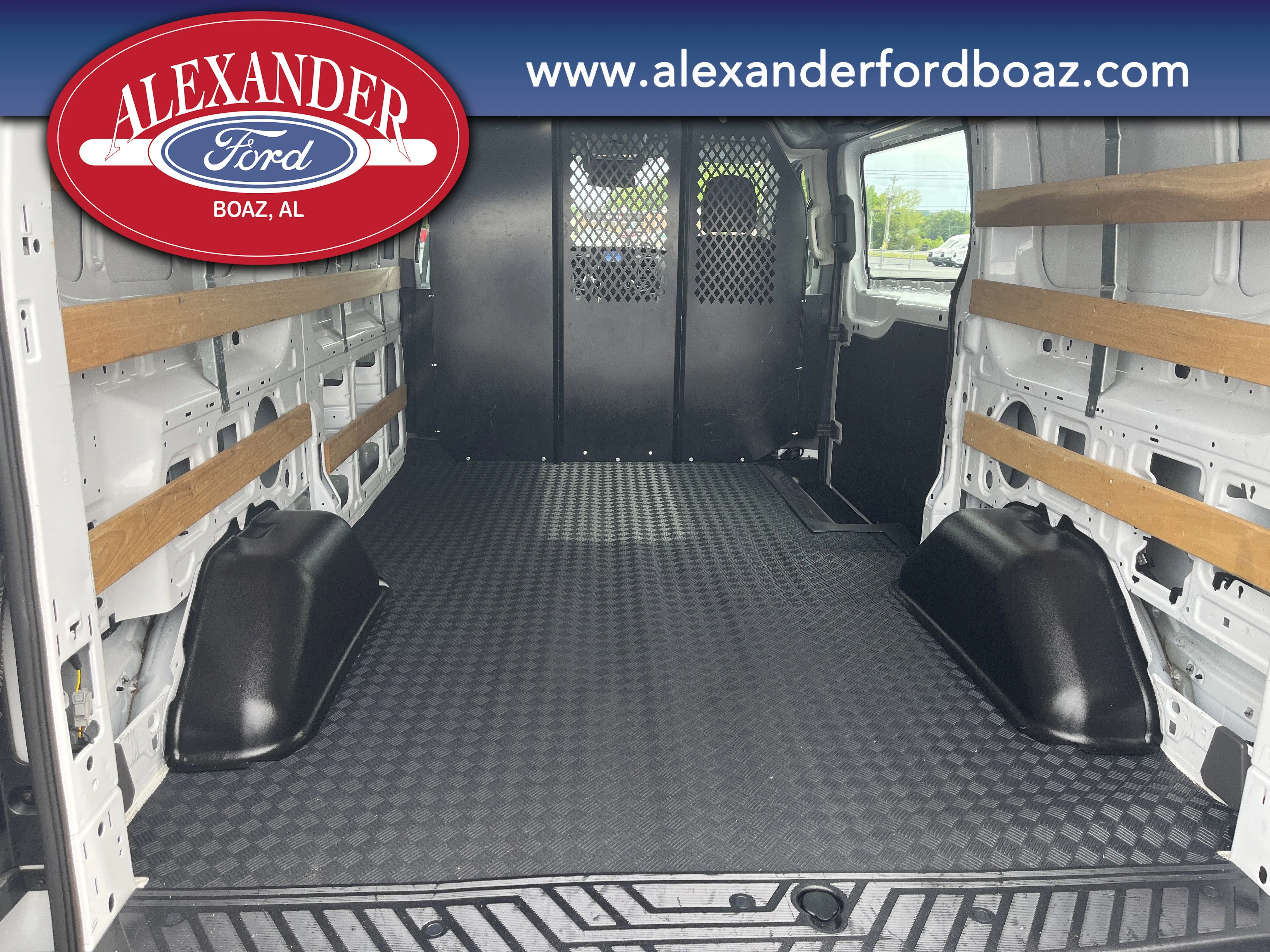 Used 2024 White Ford T250 image 15