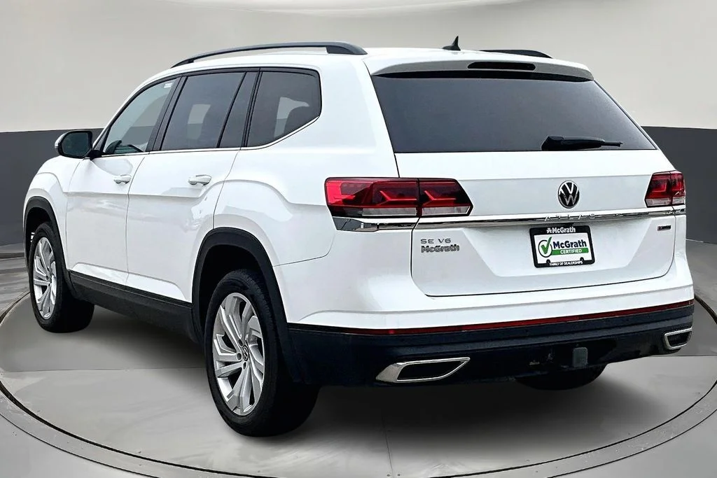 Certified Used 2022 White Volkswagen 3.6L V6 SE w/Technology image 5