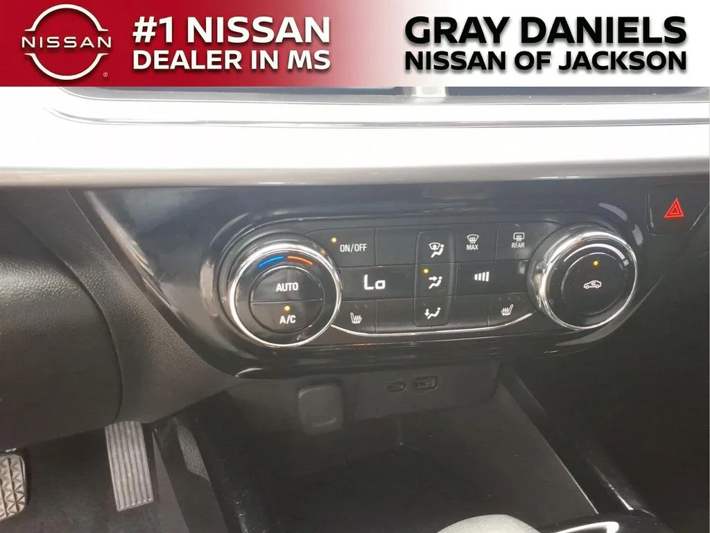 Used 2024 Red Chevrolet LT image 17