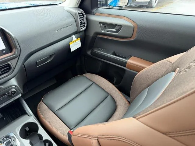 New 2025 Velocity Blue Metallic Ford Outer Banks® image 42