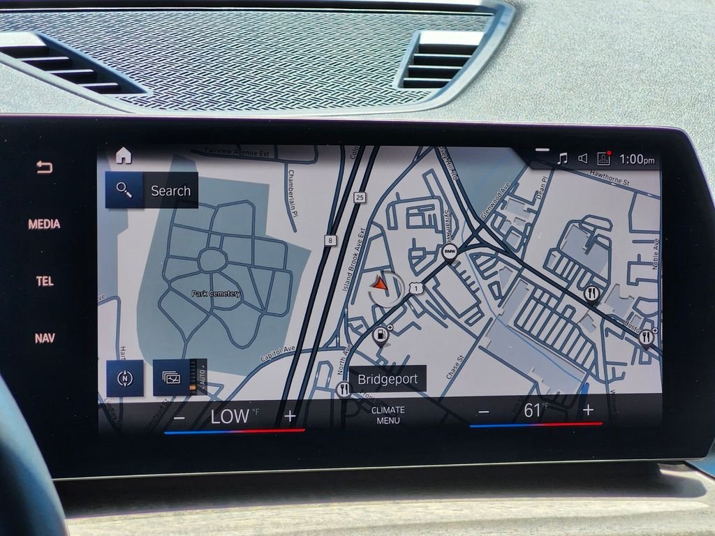 Used 2023 Green BMW xDrive28i image 22