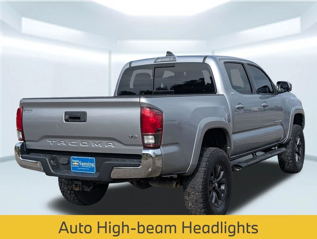 Used 2021 Silver Toyota SR5 image 6