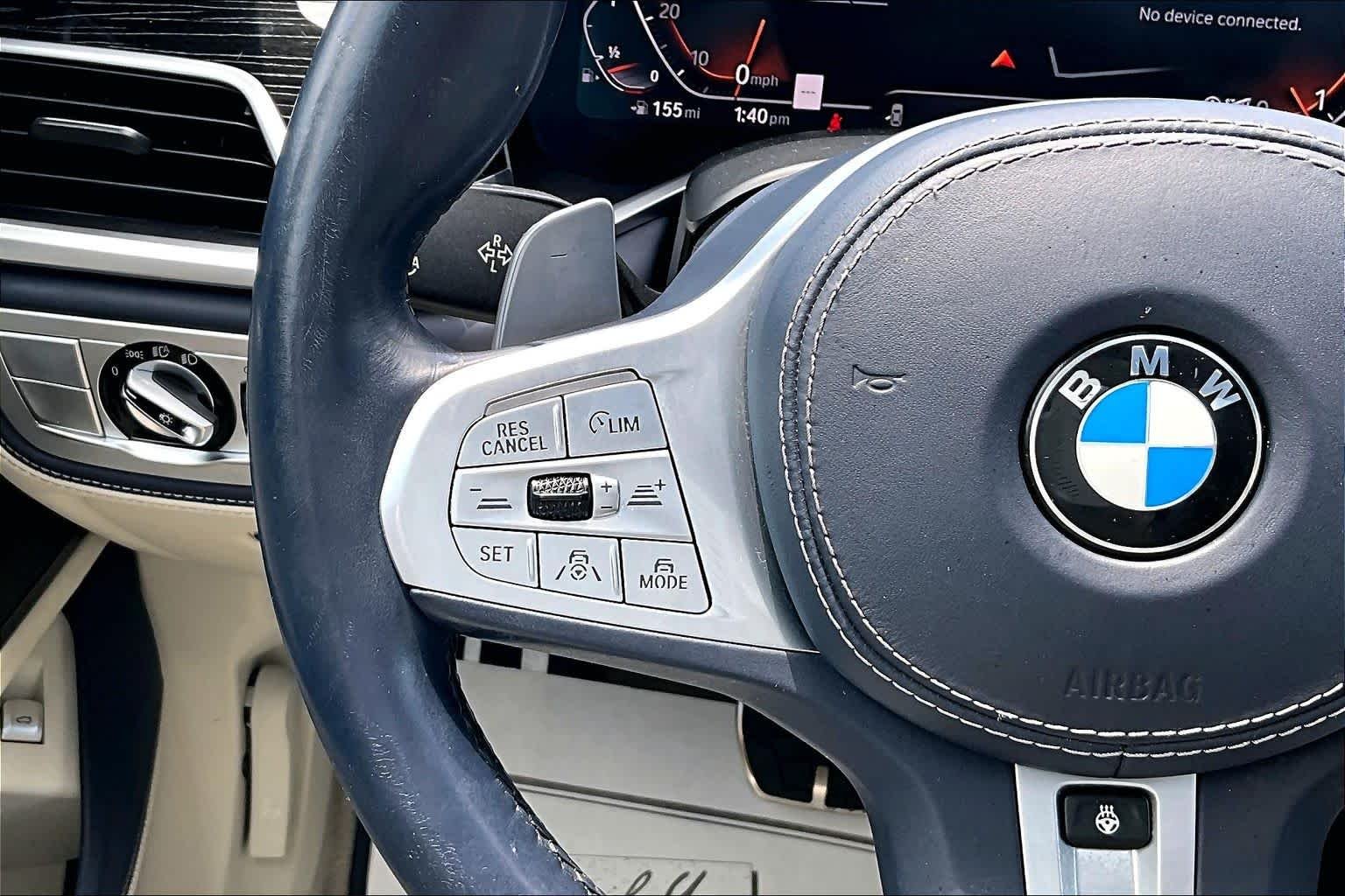 2022 BMW 7 Series 750i - Photo 25