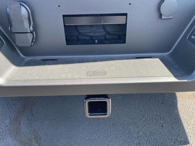 New 2026 Avalanche Ford Lariat® image 37