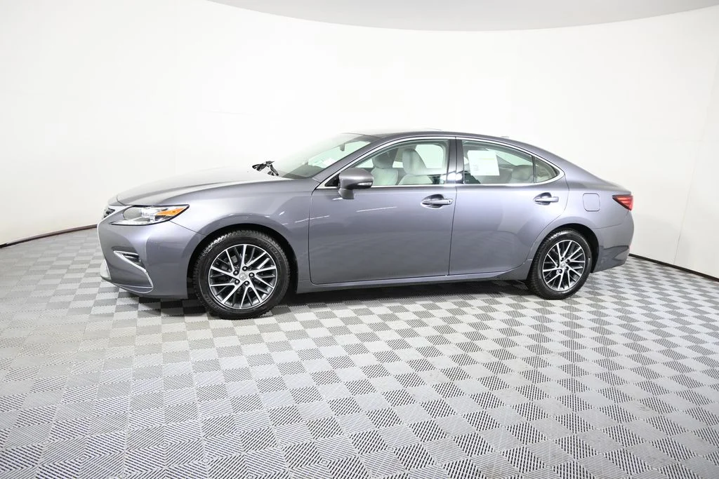 Used 2016 Lexus ES 350 with VIN 58ABK1GG4GU026734 for sale in Forest Lake, Minnesota