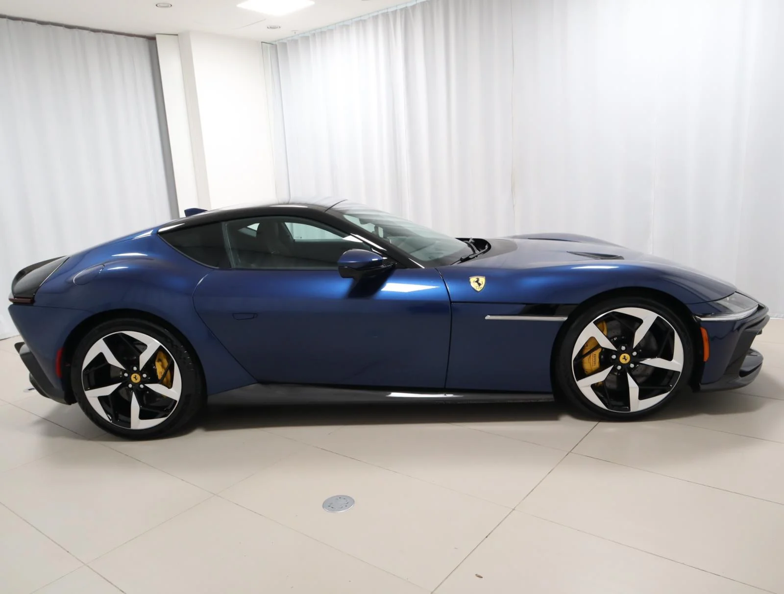 Used 2025 Blu Tour De France Ferrari Coupe image 8