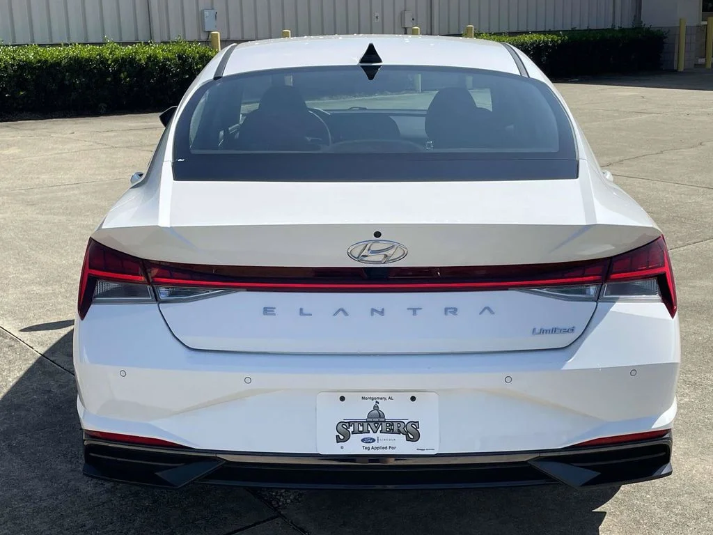 Certified Used 2023 Serenity White Pearl Hyundai Limited image 4