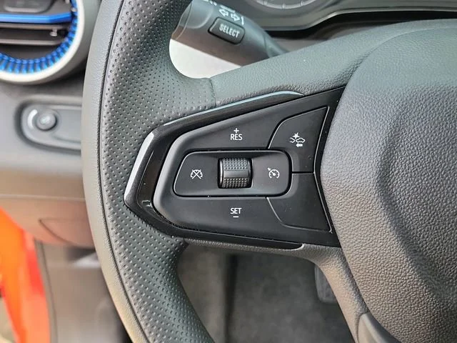 2024 Chevrolet Trax LS - Photo 21