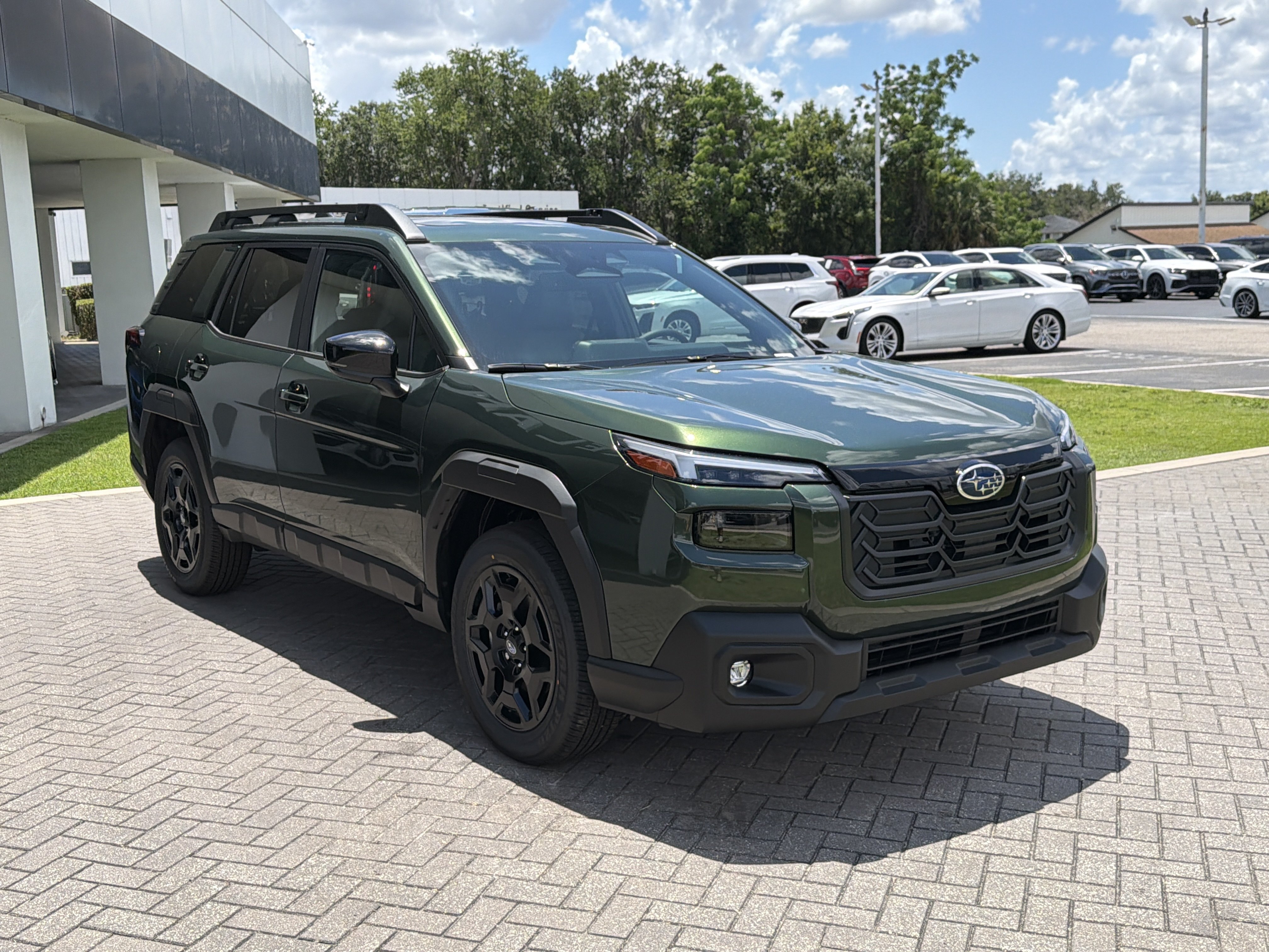 New 2026 DEEP EMERALD GREEN PEARL Subaru Limited image 7