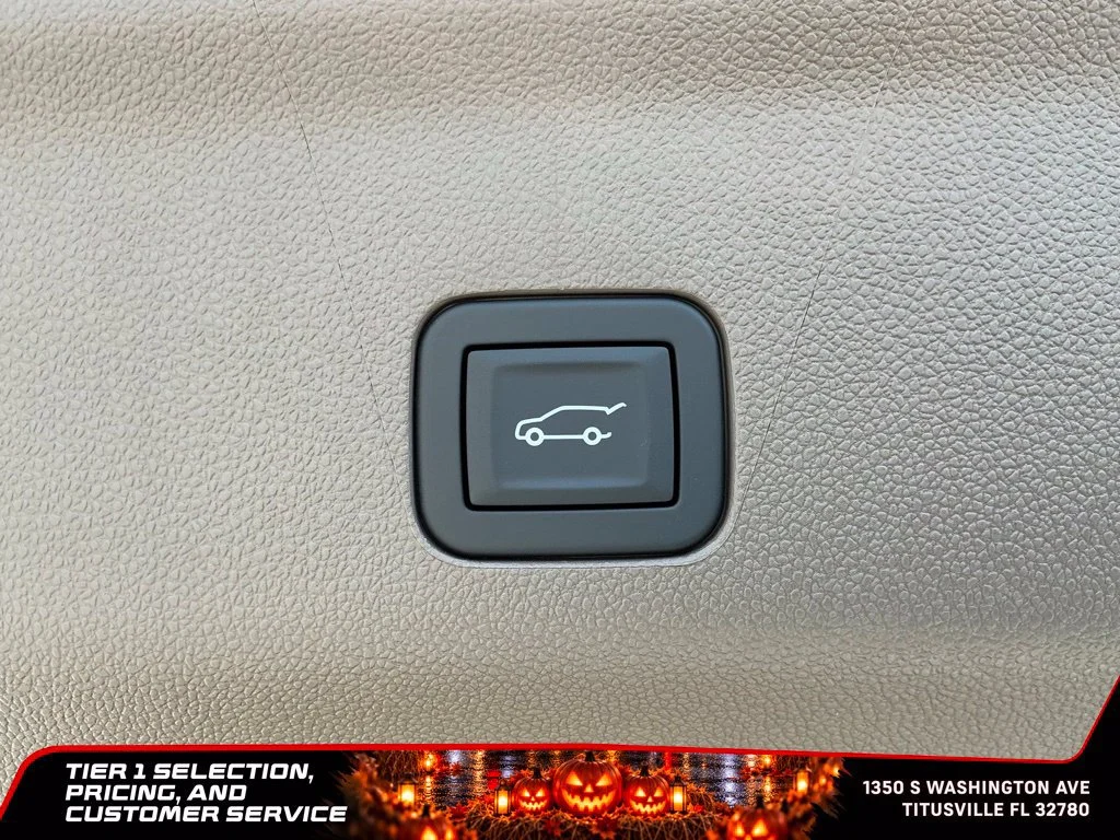 New 2026 Glacier White Tricoat GMC Denali image 22
