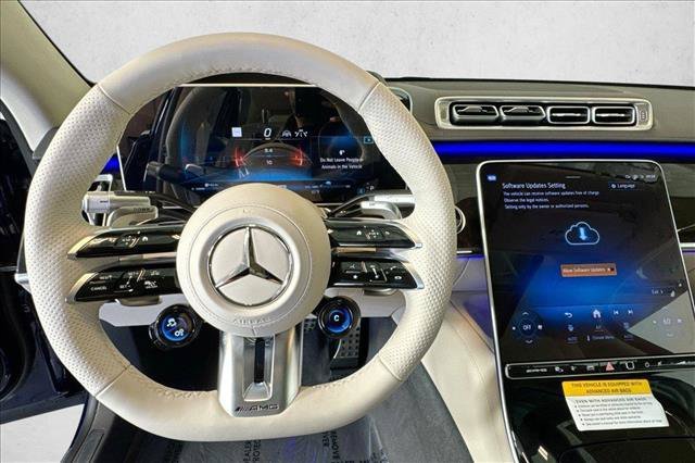 New 2026 MANUFAKTUR Signature Mystic Blue Metallic Mercedes-Benz AMG® S 63 E image 39