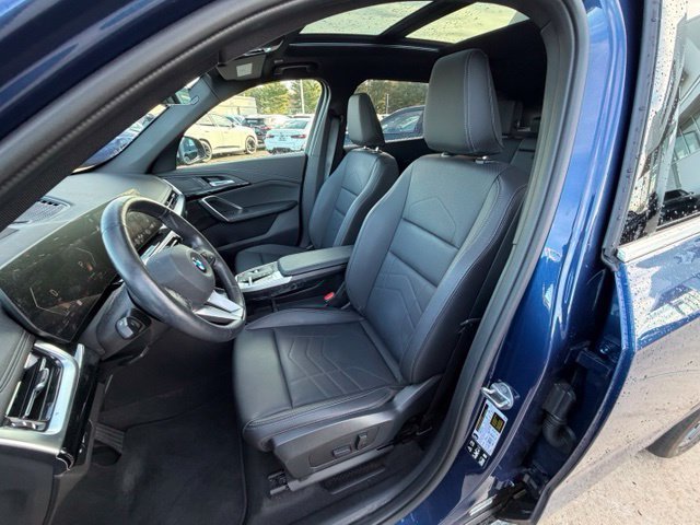 Used 2024 Blue BMW xDrive28i image 11