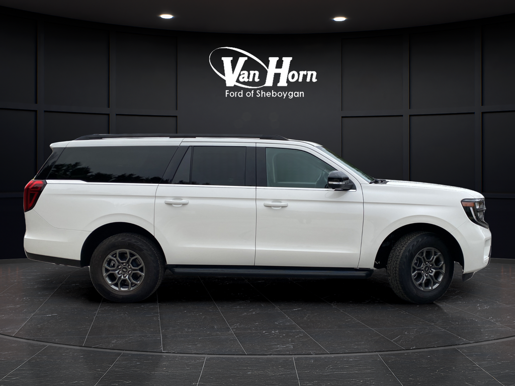 Used 2026 Star White Metallic Tri-Coat Ford Active image 8