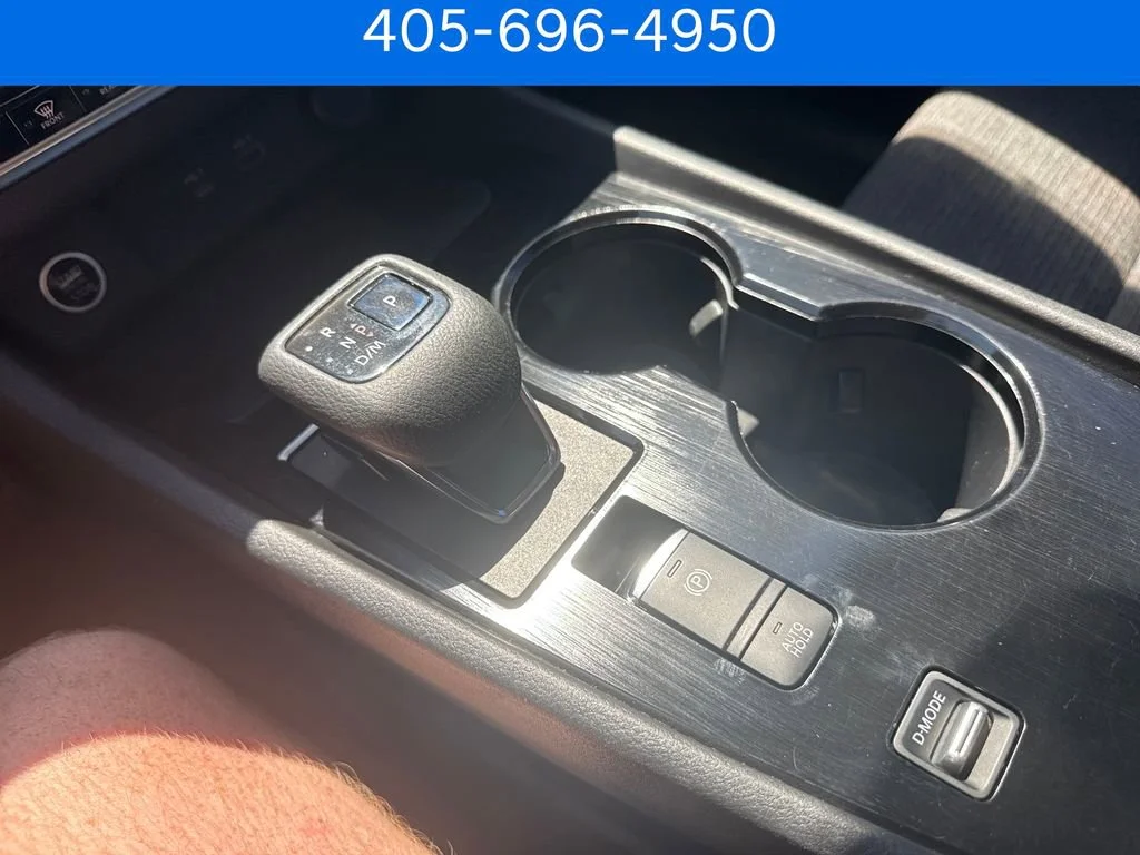 Pre-Owned 2022 Nissan Rogue SV