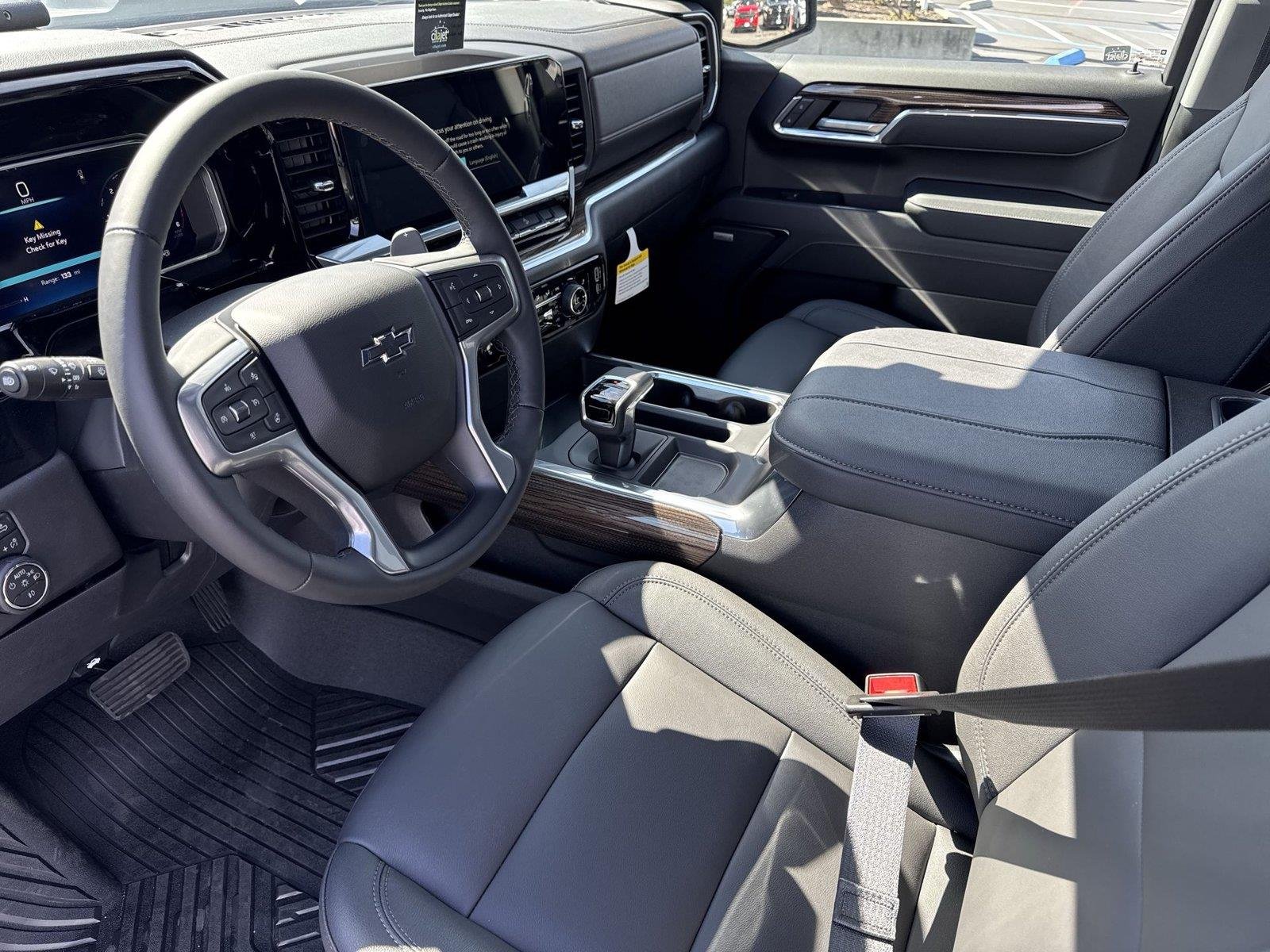2026 Chevrolet Silverado 1500 LT Trail Boss - Photo 10