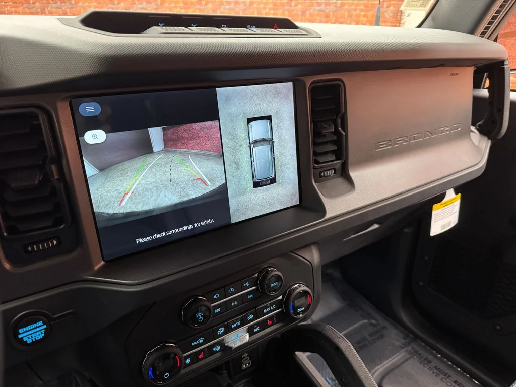 New 2026 Oxford White Ford Badlands® image 21