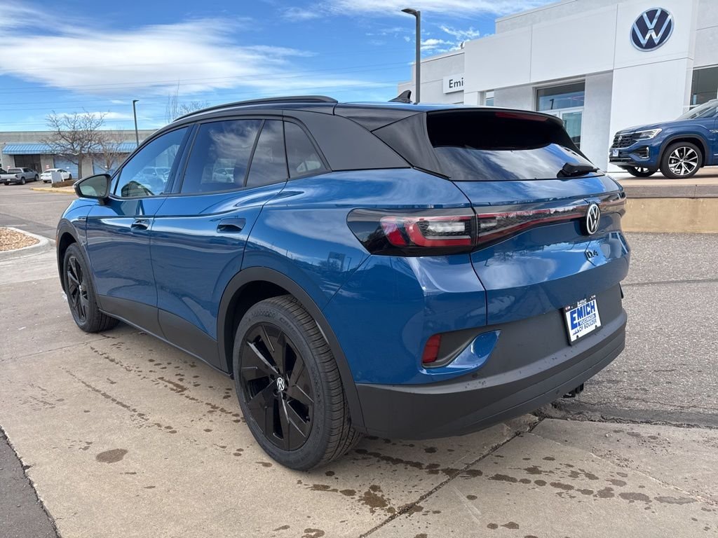 New 2026 Mountain Lake Blue w/ Black Roof Volkswagen Pro S Plus image 3
