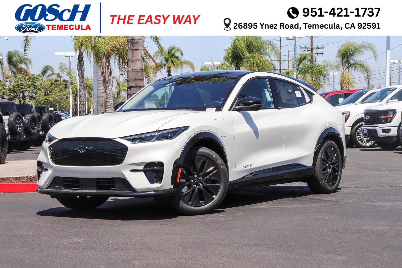 New 2026 Star White Metallic Tri-coat Ford Premium image 1