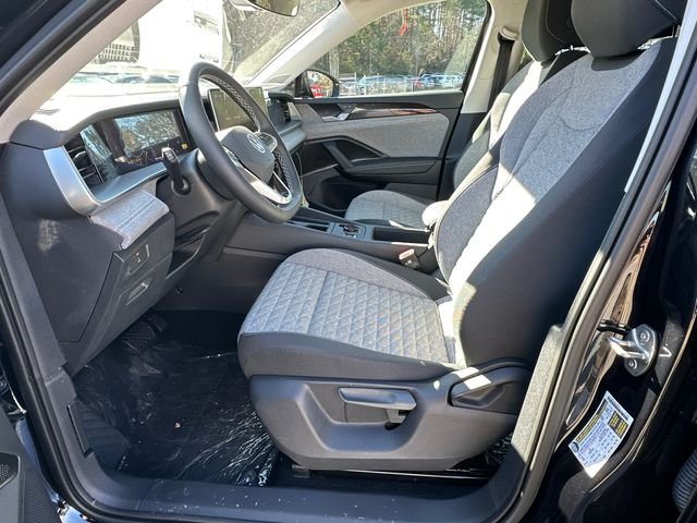 New 2026 Black Volkswagen 2.0T S image 9