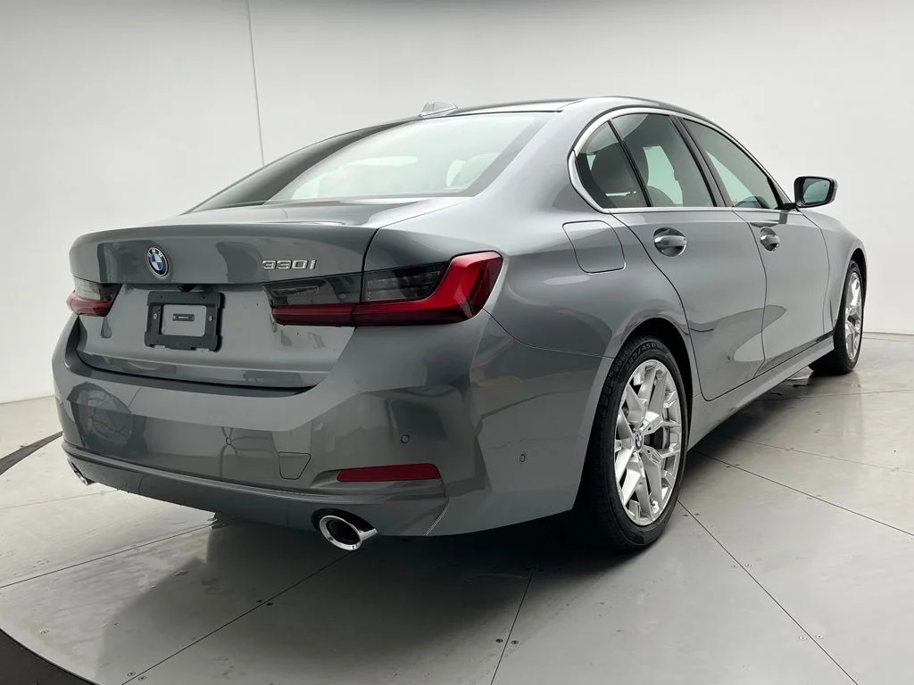 Certified Used 2026 Skyscraper Grey Metallic BMW 330i image 3