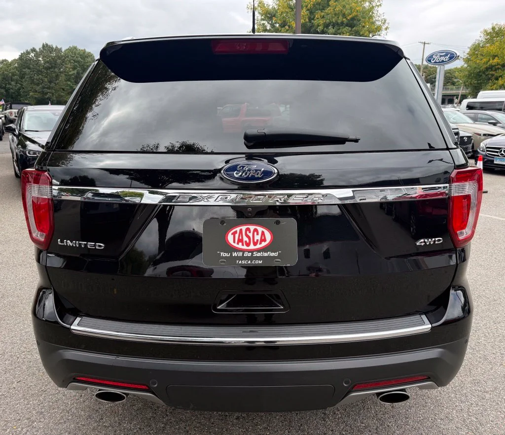 Used 2019 Agate Black Metallic Ford Limited image 9