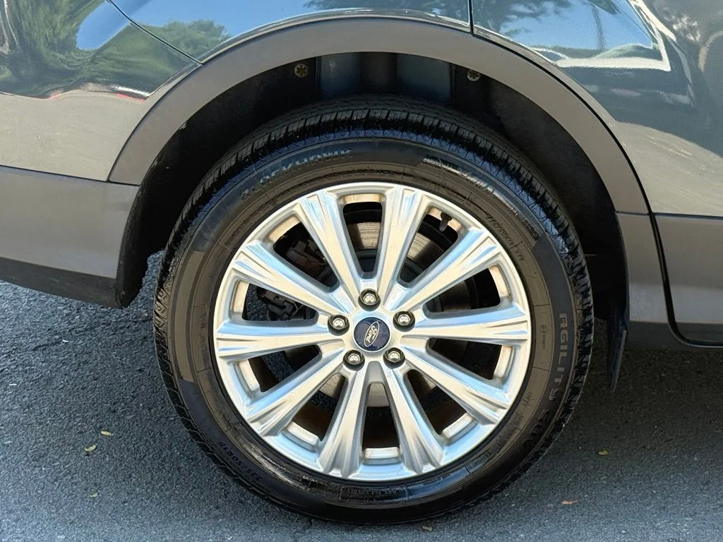 Used 2019 Baltic Sea Green Metallic Ford SEL image 7
