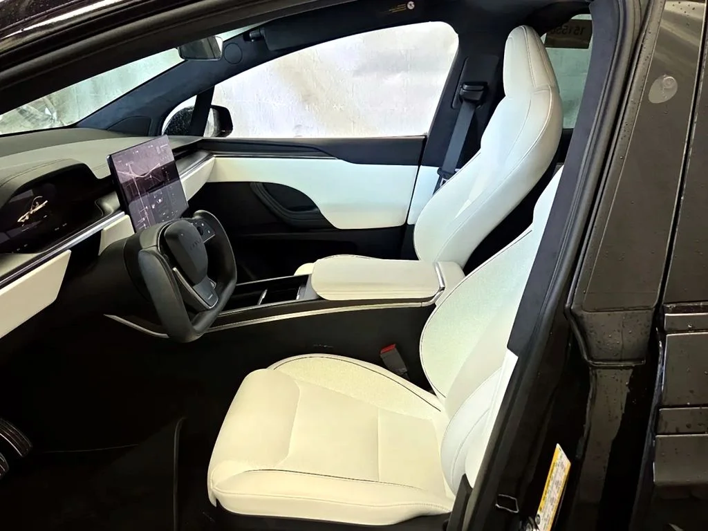 Used 2024 Black Tesla Plaid image 5