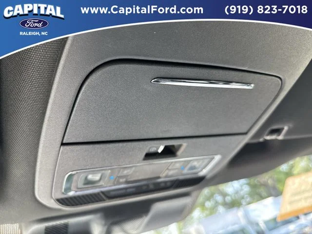 Used 2025 White Ford Platinum image 32