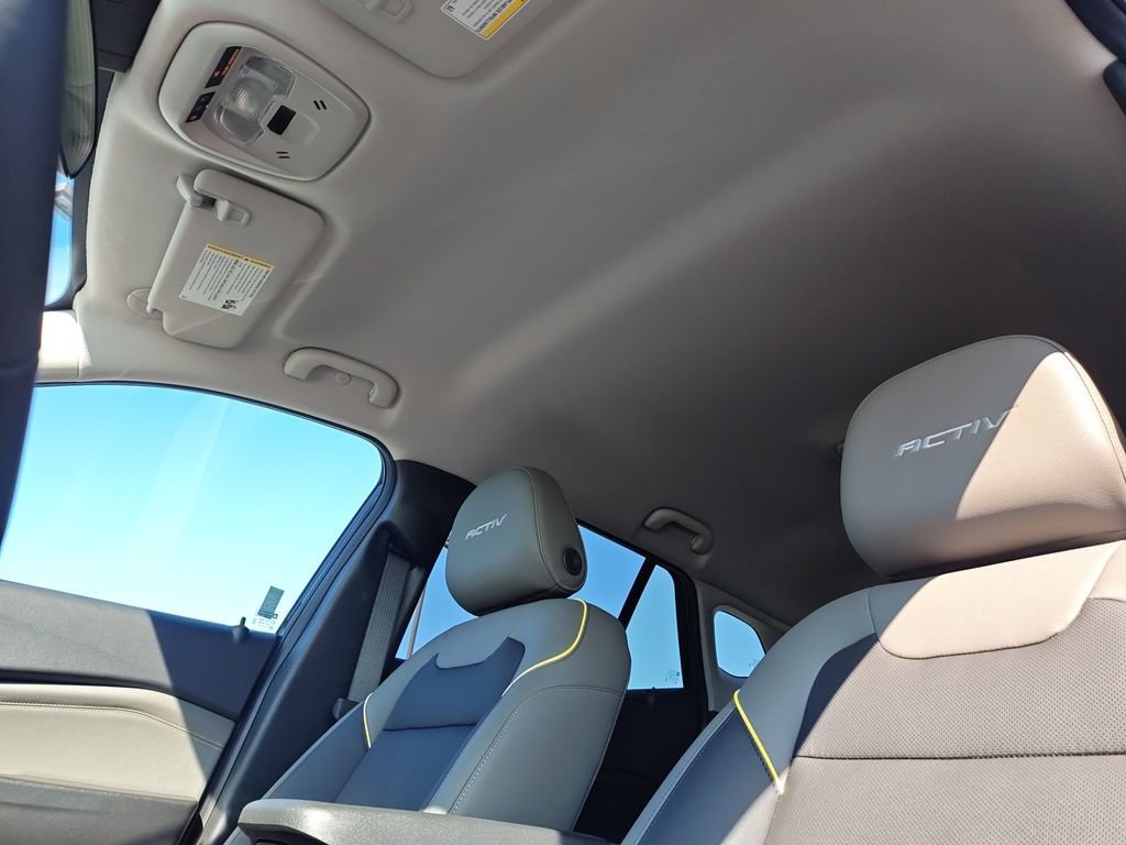 New 2026 Mosaic Black Metallic Chevrolet ACTIV image 23