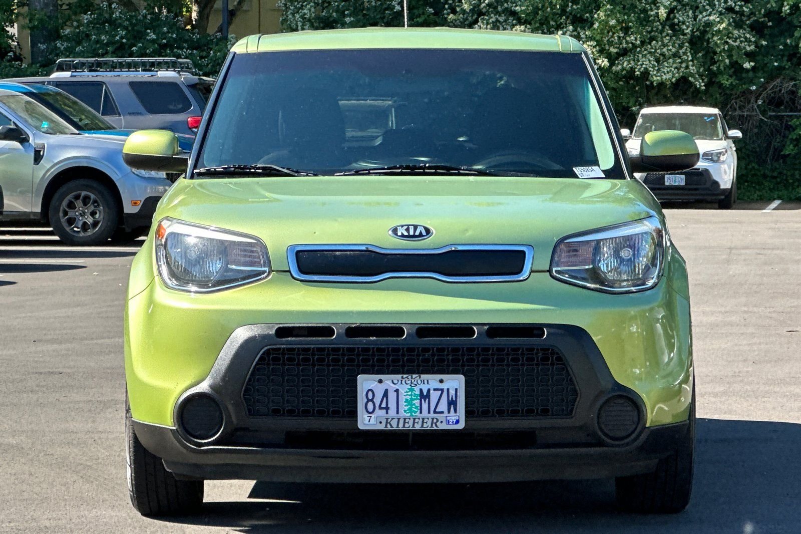 Used 2016 Green Kia Base image 9