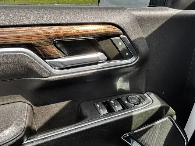 2023 Chevrolet Silverado 1500 LT - Photo 19