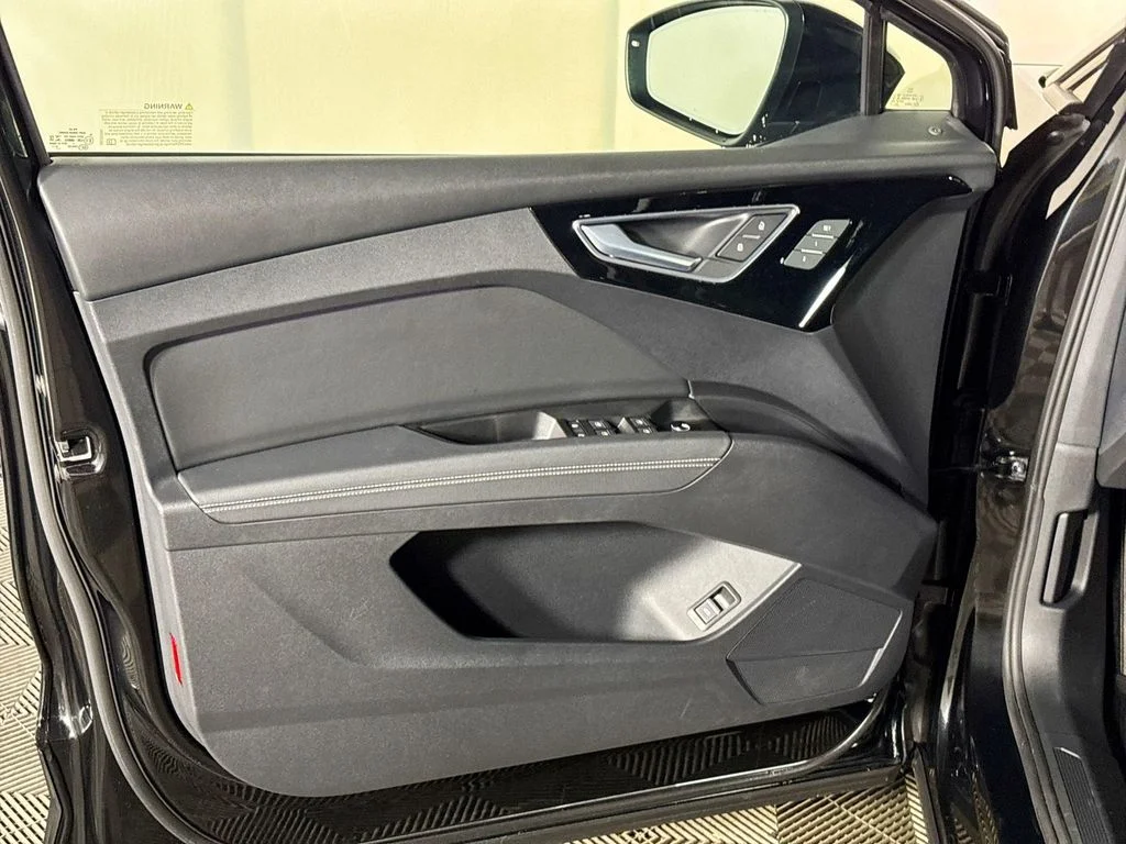 Used 2023 Black Audi Premium Plus image 10