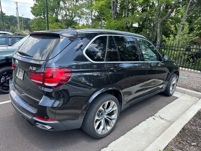 Used 2018 Black BMW xDrive35i image 2