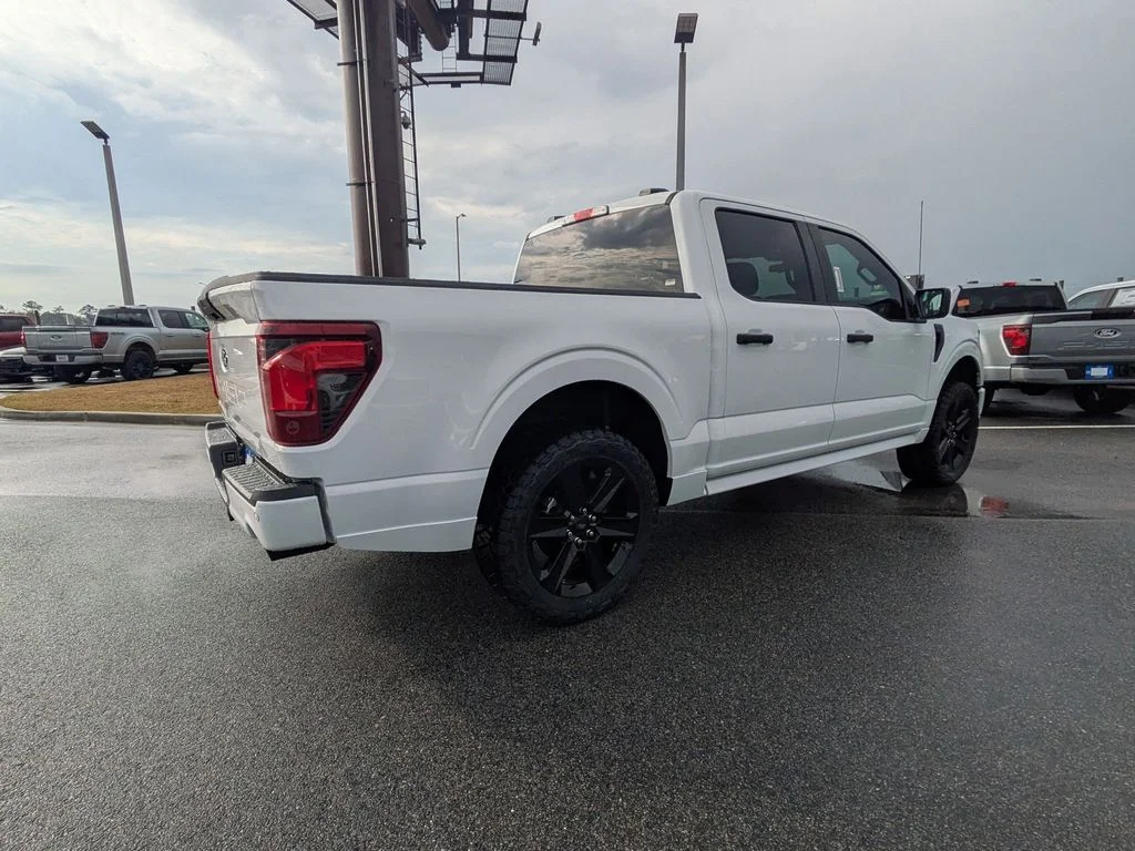 New 2026 Oxford White Ford STX image 10
