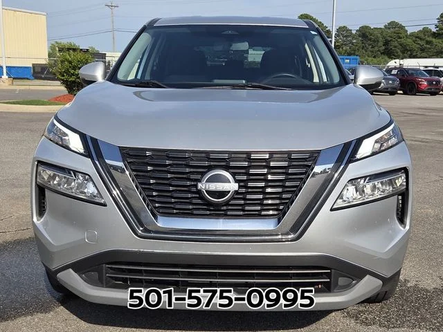 Used 2023 Silver Nissan SV image 5