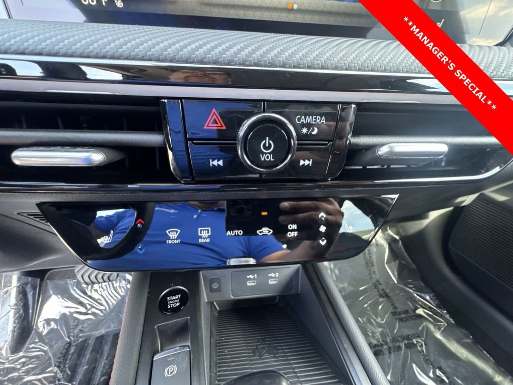 2025 Nissan Kicks SR AWD - Photo 18