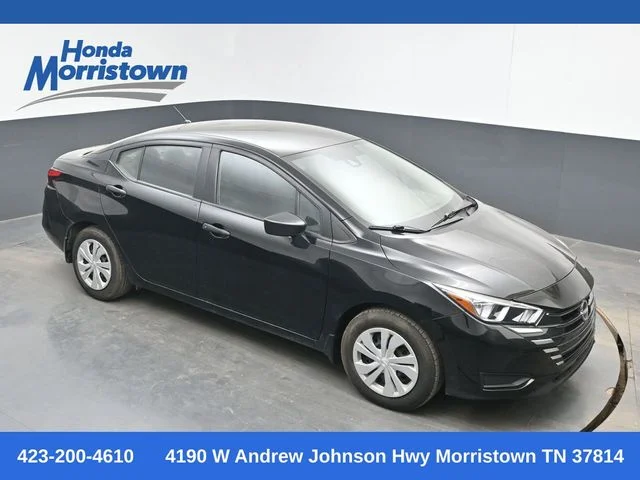 2024 Nissan Versa 1.6 S CVT's photo