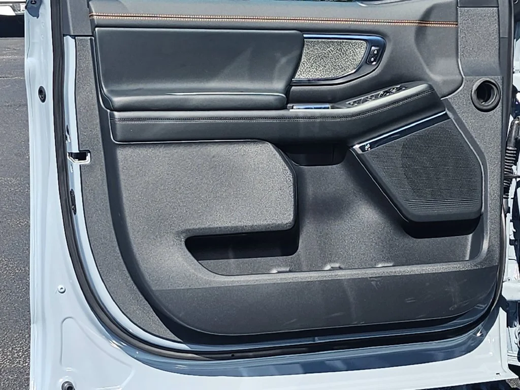 New 2027 Gray Ford Tremor image 38