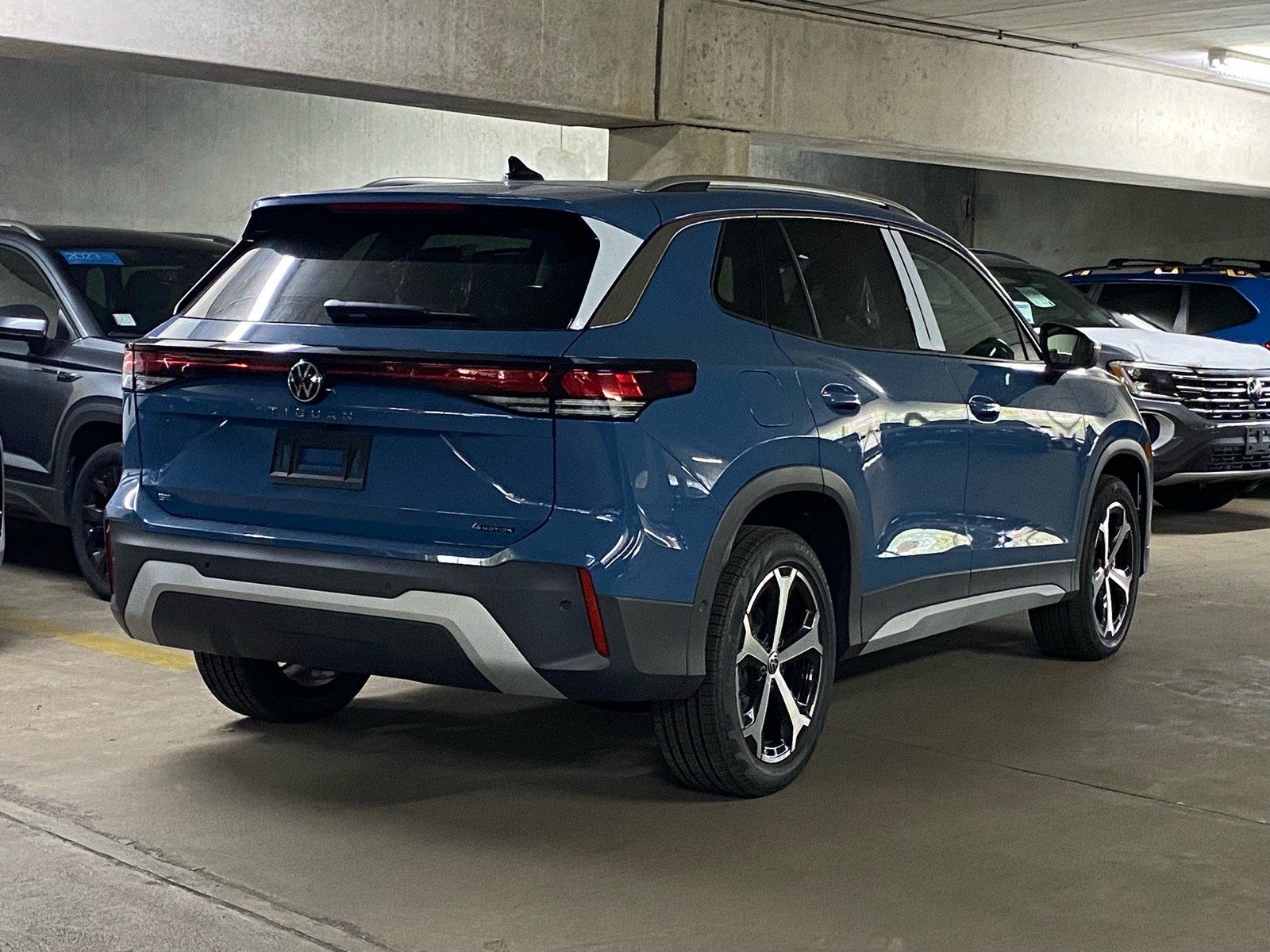 New 2026 Blue Volkswagen 2.0T SE image 3
